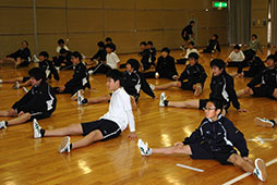 関節はともかく...表情は柔らかくなりました