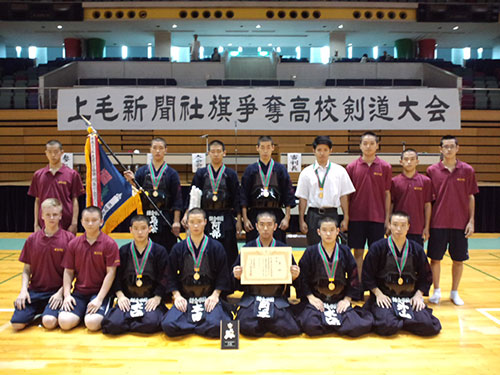 第７回上毛新聞社旗争奪高校剣道大会　優勝