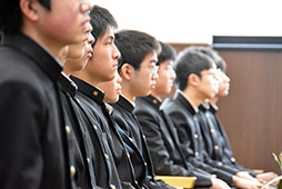 心地よい緊張感に包まれて