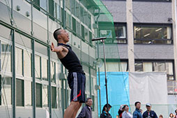 毎年恒例、体操でも盛り上げます!