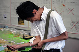 生物部のハムスターは大人気