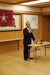 プロ野球など多くの現場を取材されたご経験をもとに　貴重なお話を聞かせていただきました